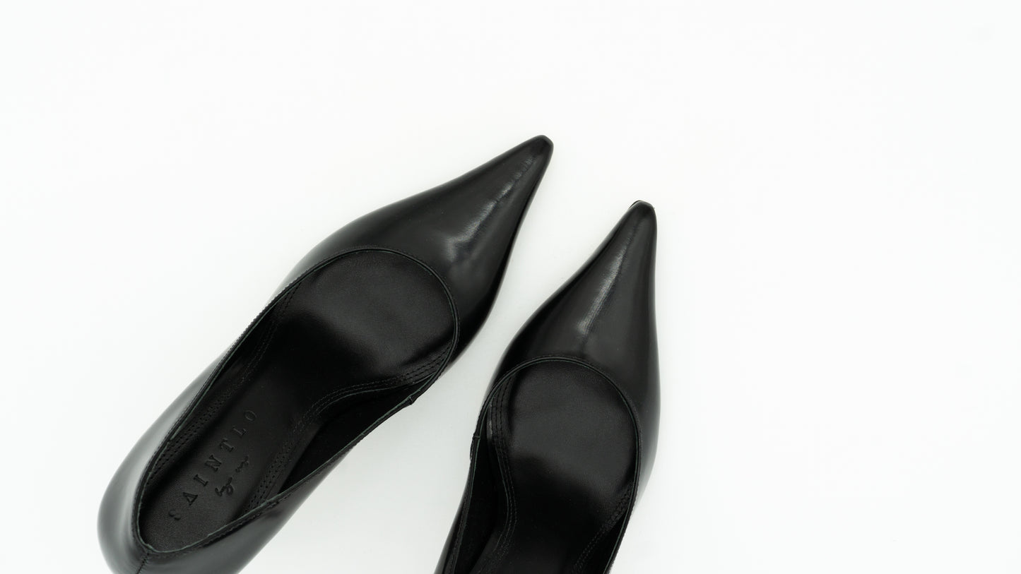 Black Box Leather Pump